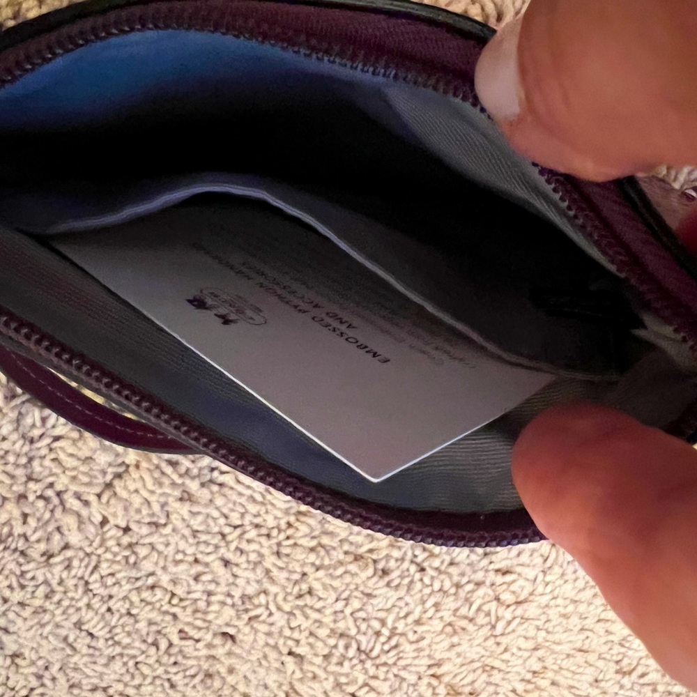 Coach leather patton purple/black snakeskin print wristlet - Picture 4 of 8